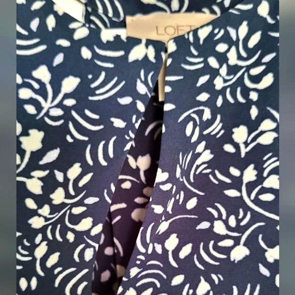 Loft Green Floral Shift Racerback Tank Top Size XL - Picture 4 of 9